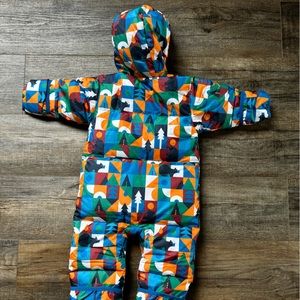 Columbia toddler 12-18mo snow suit. New without tags